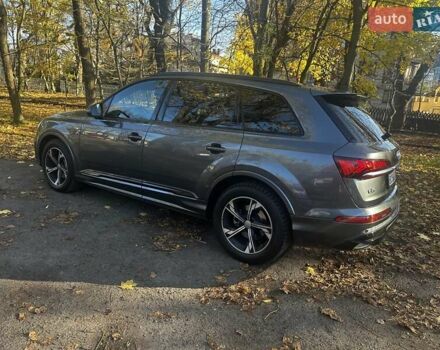 Сірий Ауді Ку 7, об'ємом двигуна 2.97 л та пробігом 111 тис. км за 54500 $, фото 4 на Automoto.ua