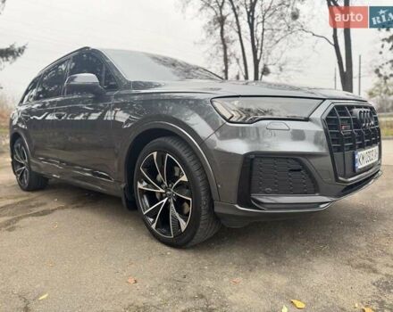 Серый Ауди Ку 7, объемом двигателя 3 л и пробегом 112 тыс. км за 65000 $, фото 5 на Automoto.ua