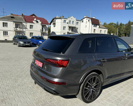 Серый Ауди Ку 7, объемом двигателя 3 л и пробегом 78 тыс. км за 60000 $, фото 5 на Automoto.ua