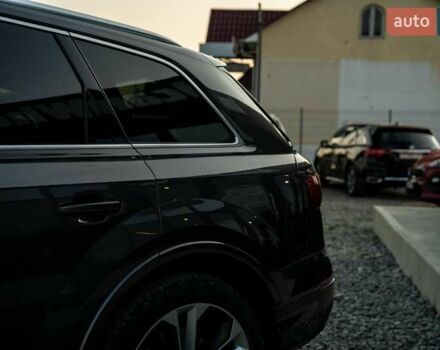 Сірий Ауді Ку 7, об'ємом двигуна 3 л та пробігом 15 тис. км за 47900 $, фото 22 на Automoto.ua