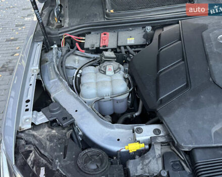 Серый Ауди Ку 7, объемом двигателя 3 л и пробегом 118 тыс. км за 55000 $, фото 74 на Automoto.ua