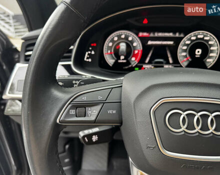 Сірий Ауді Ку 7, об'ємом двигуна 2 л та пробігом 53 тис. км за 46900 $, фото 36 на Automoto.ua