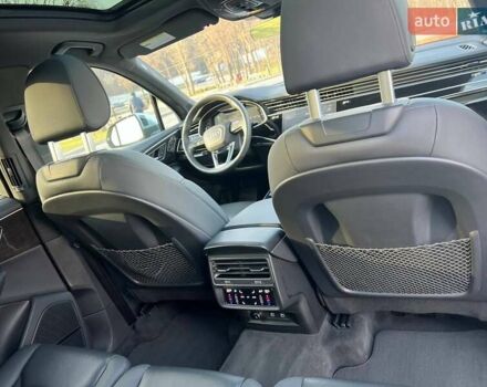 Серый Ауди Ку 7, объемом двигателя 3 л и пробегом 60 тыс. км за 49000 $, фото 62 на Automoto.ua