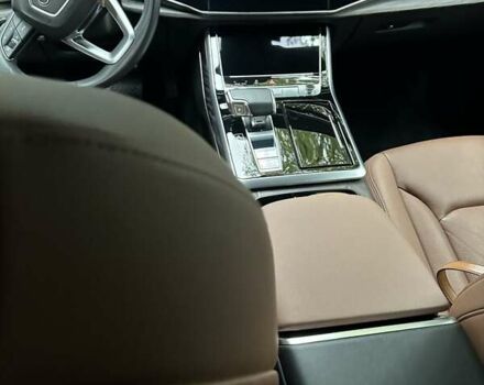 Серый Ауди Ку 7, объемом двигателя 2.97 л и пробегом 31 тыс. км за 76500 $, фото 18 на Automoto.ua