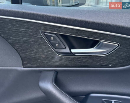 Серый Ауди Ку 7, объемом двигателя 3 л и пробегом 118 тыс. км за 55000 $, фото 66 на Automoto.ua