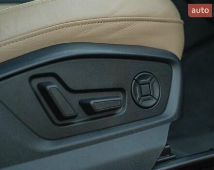 Сірий Ауді Ку 7, об'ємом двигуна 3 л та пробігом 15 тис. км за 47900 $, фото 48 на Automoto.ua