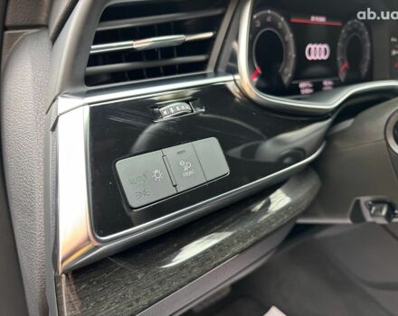 Ауді Ку 7 2021 у Запоріжжя на Automoto.ua Сірий Ауді Ку 7, об'ємом двигуна 2 л та пробігом 66 тис. км за 43790 $, фото 21 на Automoto.ua