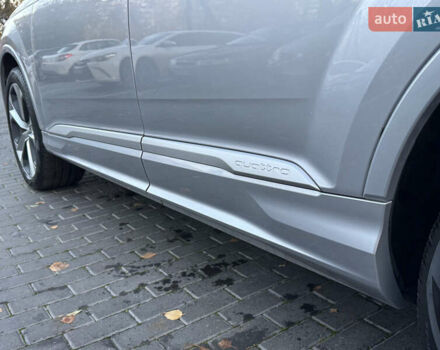 Серый Ауди Ку 7, объемом двигателя 3 л и пробегом 118 тыс. км за 55000 $, фото 81 на Automoto.ua