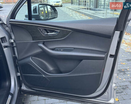 Серый Ауди Ку 7, объемом двигателя 3 л и пробегом 118 тыс. км за 55000 $, фото 64 на Automoto.ua