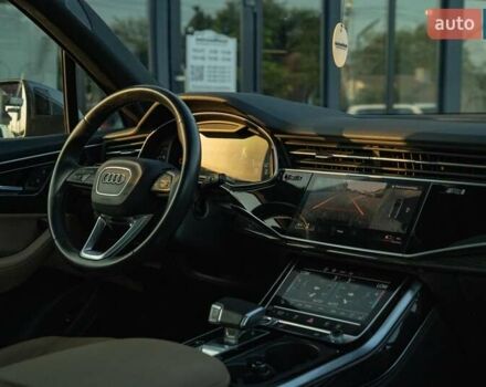 Сірий Ауді Ку 7, об'ємом двигуна 3 л та пробігом 15 тис. км за 47900 $, фото 45 на Automoto.ua