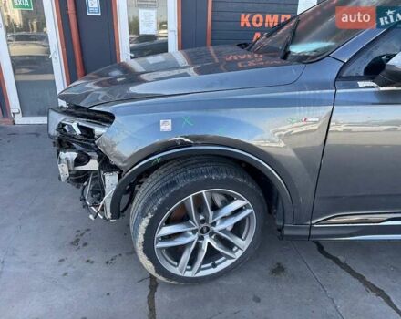 Серый Ауди Ку 7, объемом двигателя 3 л и пробегом 93 тыс. км за 37000 $, фото 3 на Automoto.ua