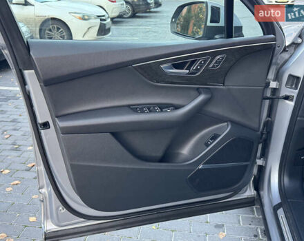 Серый Ауди Ку 7, объемом двигателя 3 л и пробегом 118 тыс. км за 55000 $, фото 14 на Automoto.ua