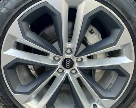 Серый Ауди Ку 7, объемом двигателя 3 л и пробегом 60 тыс. км за 49000 $, фото 86 на Automoto.ua