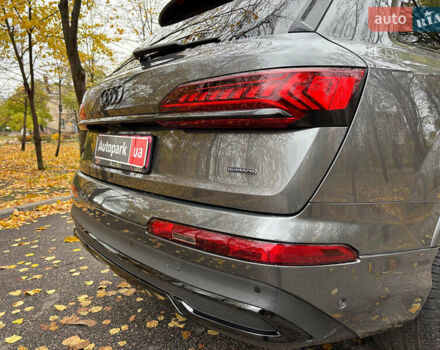 Ауді Ку 7 2021 у Запоріжжя на Automoto.ua Сірий Ауді Ку 7, об'ємом двигуна 2 л та пробігом 66 тис. км за 43790 $, фото 13 на Automoto.ua