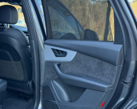 Сірий Ауді Ку 7, об'ємом двигуна 2.97 л та пробігом 135 тис. км за 67500 $, фото 48 на Automoto.ua