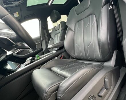 Ауди Ку 7 2021 в Луцке на Automoto.ua Серый Ауди Ку 7, объемом двигателя 0 л и пробегом 125 тыс. км за 34999 $, фото 9 на Automoto.ua