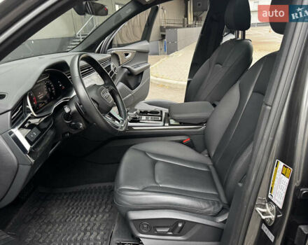 Сірий Ауді Ку 7, об'ємом двигуна 2 л та пробігом 53 тис. км за 46900 $, фото 16 на Automoto.ua