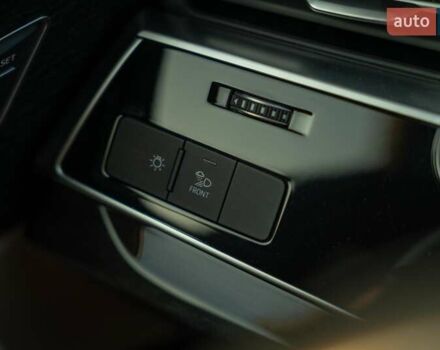 Сірий Ауді Ку 7, об'ємом двигуна 3 л та пробігом 15 тис. км за 47900 $, фото 29 на Automoto.ua