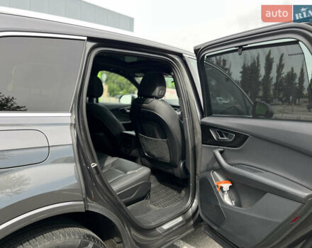 Сірий Ауді Ку 7, об'ємом двигуна 3 л та пробігом 55 тис. км за 54999 $, фото 31 на Automoto.ua