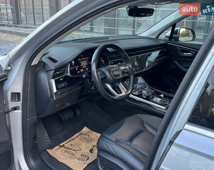 Серый Ауди Ку 7, объемом двигателя 3 л и пробегом 118 тыс. км за 55000 $, фото 13 на Automoto.ua
