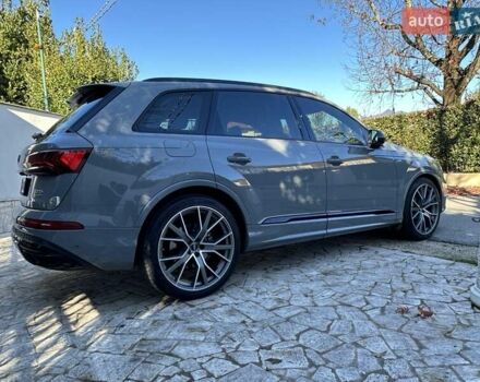 Серый Ауди Ку 7, объемом двигателя 2.97 л и пробегом 39 тыс. км за 89900 $, фото 4 на Automoto.ua