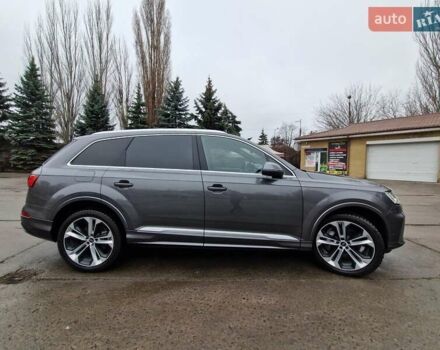 Сірий Ауді Ку 7, об'ємом двигуна 3 л та пробігом 49 тис. км за 62000 $, фото 2 на Automoto.ua