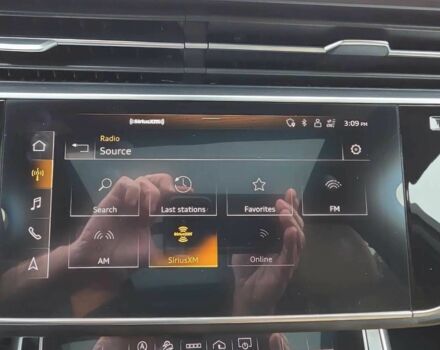 Сірий Ауді Ку 7, об'ємом двигуна 2 л та пробігом 26 тис. км за 33000 $, фото 17 на Automoto.ua