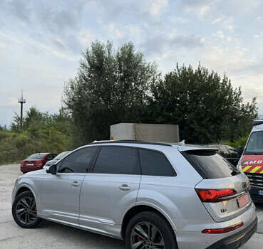 Серый Ауди Ку 7, объемом двигателя 3 л и пробегом 60 тыс. км за 60000 $, фото 25 на Automoto.ua