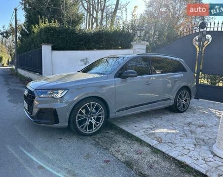 Серый Ауди Ку 7, объемом двигателя 2.97 л и пробегом 39 тыс. км за 89900 $, фото 2 на Automoto.ua