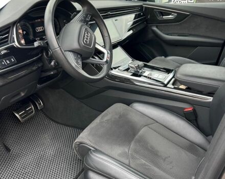 Сірий Ауді Ку 7, об'ємом двигуна 3 л та пробігом 70 тис. км за 72000 $, фото 5 на Automoto.ua