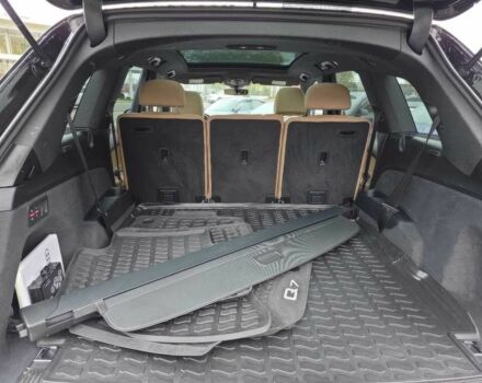 Сірий Ауді Ку 7, об'ємом двигуна 2 л та пробігом 26 тис. км за 33000 $, фото 22 на Automoto.ua