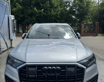 Серый Ауди Ку 7, объемом двигателя 3 л и пробегом 60 тыс. км за 60000 $, фото 5 на Automoto.ua
