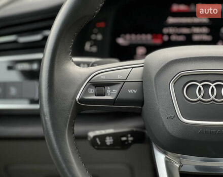 Ауди Ку 7 2022 в Львове на Automoto.ua Серый Ауди Ку 7, объемом двигателя 3 л и пробегом 29 тыс. км за 53400 $, фото 11 на Automoto.ua