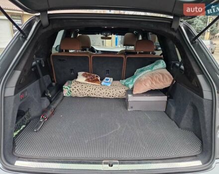 Сірий Ауді Ку 7, об'ємом двигуна 3 л та пробігом 49 тис. км за 62000 $, фото 36 на Automoto.ua