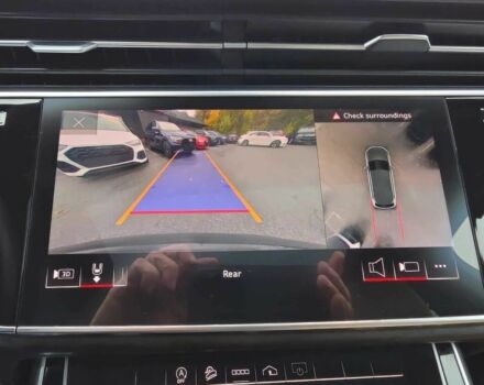 Сірий Ауді Ку 7, об'ємом двигуна 2 л та пробігом 26 тис. км за 33000 $, фото 12 на Automoto.ua