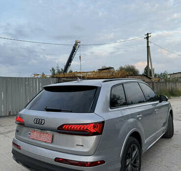 Серый Ауди Ку 7, объемом двигателя 3 л и пробегом 60 тыс. км за 60000 $, фото 24 на Automoto.ua