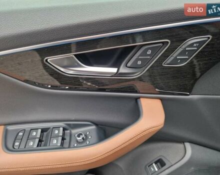 Сірий Ауді Ку 7, об'ємом двигуна 3 л та пробігом 49 тис. км за 62000 $, фото 16 на Automoto.ua