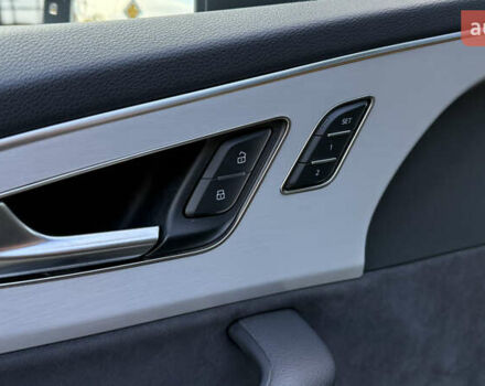 Серый Ауди Ку 7, объемом двигателя 2.97 л и пробегом 54 тыс. км за 82000 $, фото 17 на Automoto.ua