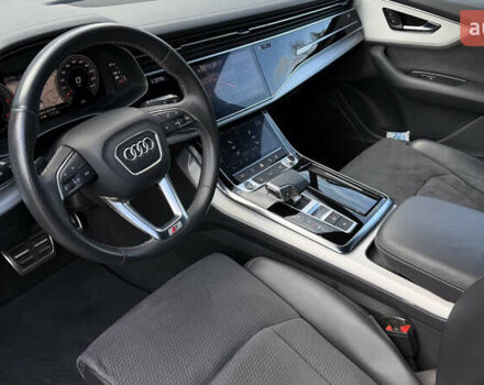 Серый Ауди Ку 7, объемом двигателя 2.97 л и пробегом 54 тыс. км за 82000 $, фото 15 на Automoto.ua