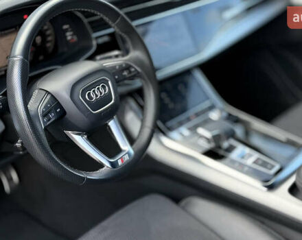 Серый Ауди Ку 7, объемом двигателя 2.97 л и пробегом 54 тыс. км за 82000 $, фото 13 на Automoto.ua