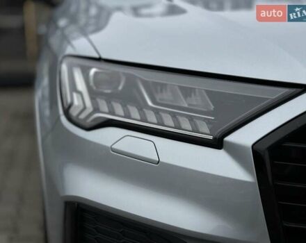 Сірий Ауді Ку 7, об'ємом двигуна 2.97 л та пробігом 30 тис. км за 87000 $, фото 4 на Automoto.ua