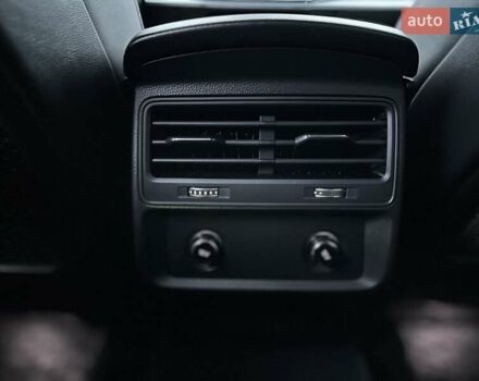 Сірий Ауді Ку 7, об'ємом двигуна 2.97 л та пробігом 30 тис. км за 87000 $, фото 32 на Automoto.ua