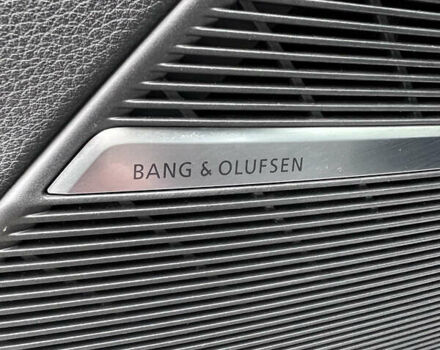 Серый Ауди Ку 7, объемом двигателя 3 л и пробегом 12 тыс. км за 63900 $, фото 3 на Automoto.ua