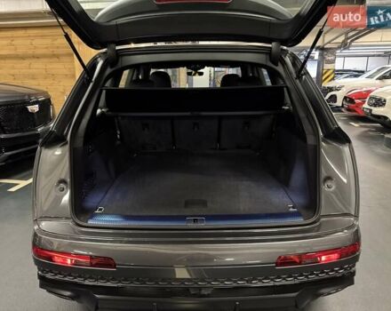 Серый Ауди Ку 7, объемом двигателя 2.97 л и пробегом 1 тыс. км за 102999 $, фото 29 на Automoto.ua