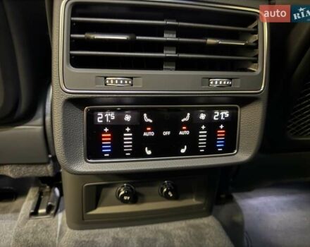 Серый Ауди Ку 7, объемом двигателя 2.97 л и пробегом 1 тыс. км за 102999 $, фото 18 на Automoto.ua