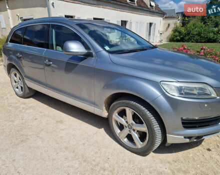 Сірий Ауді Ку 7, об'ємом двигуна 3 л та пробігом 210 тис. км за 4500 $, фото 1 на Automoto.ua