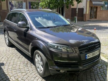 Ауди Ку 7 2006 в Мукачеве на Automoto.ua Серый Ауди Ку 7, объемом двигателя 3 л и пробегом 123 тыс. км за 10800 $, фото 1 на Automoto.ua