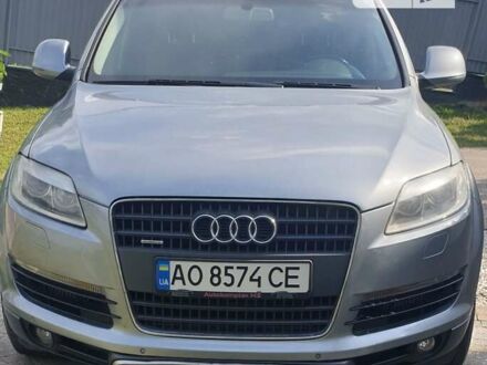 Ауди Ку 7 2006 в Ужгороде на Automoto.ua Серый Ауди Ку 7, объемом двигателя 3 л и пробегом 335 тыс. км за 15000 $, фото 1 на Automoto.ua