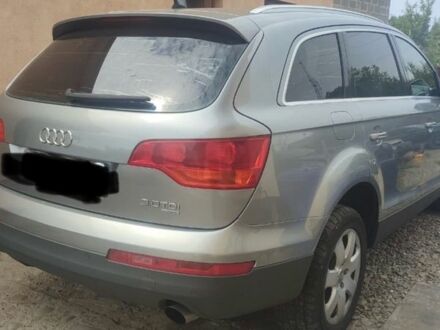 Серый Ауди Ку 7, объемом двигателя 3 л и пробегом 310 тыс. км за 260 $, фото 1 на Automoto.ua