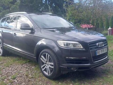 Ауди Ку 7 2006 в Тячеве на Automoto.ua Серый Ауди Ку 7, объемом двигателя 3 л и пробегом 355 тыс. км за 10800 $, фото 1 на Automoto.ua
